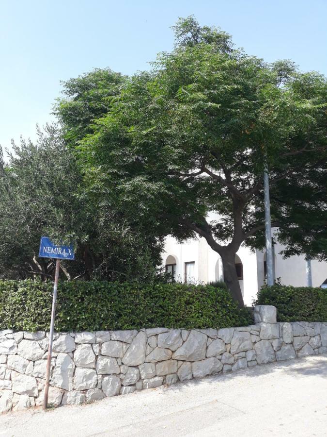 Apartments Erceg أوميس المظهر الخارجي الصورة